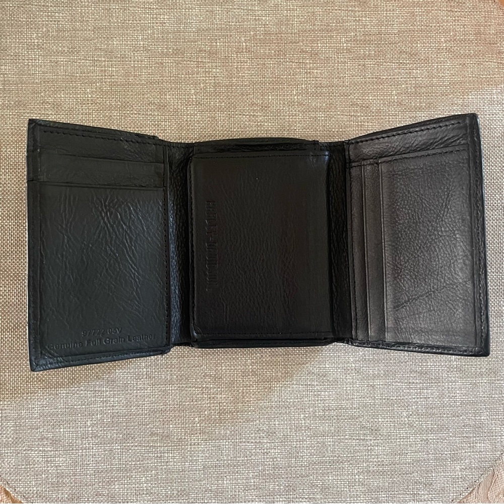 Harley-Davidson Trifold Wallet - Picture 4 of 14
